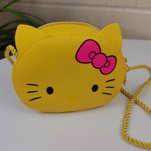 🌟 Hello Kitty Crossbody Bag Yellow